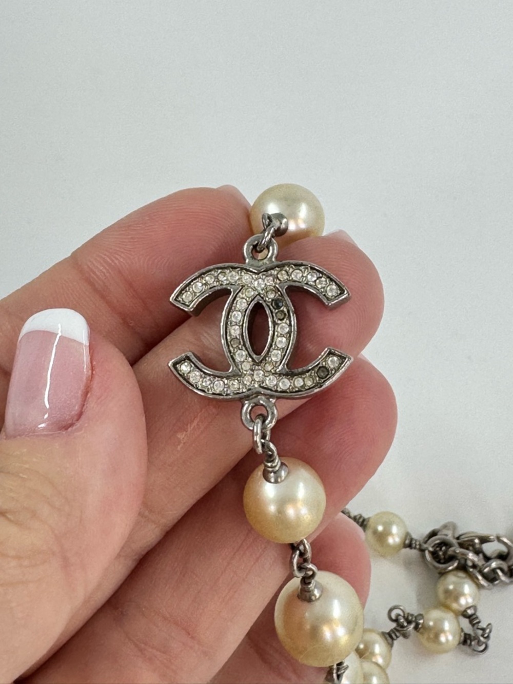 Auth CHANEL Faux Pearl CC Drop Earrings and Long Faux Pearl Necklace Bundle Set - Picture 7 of 8
